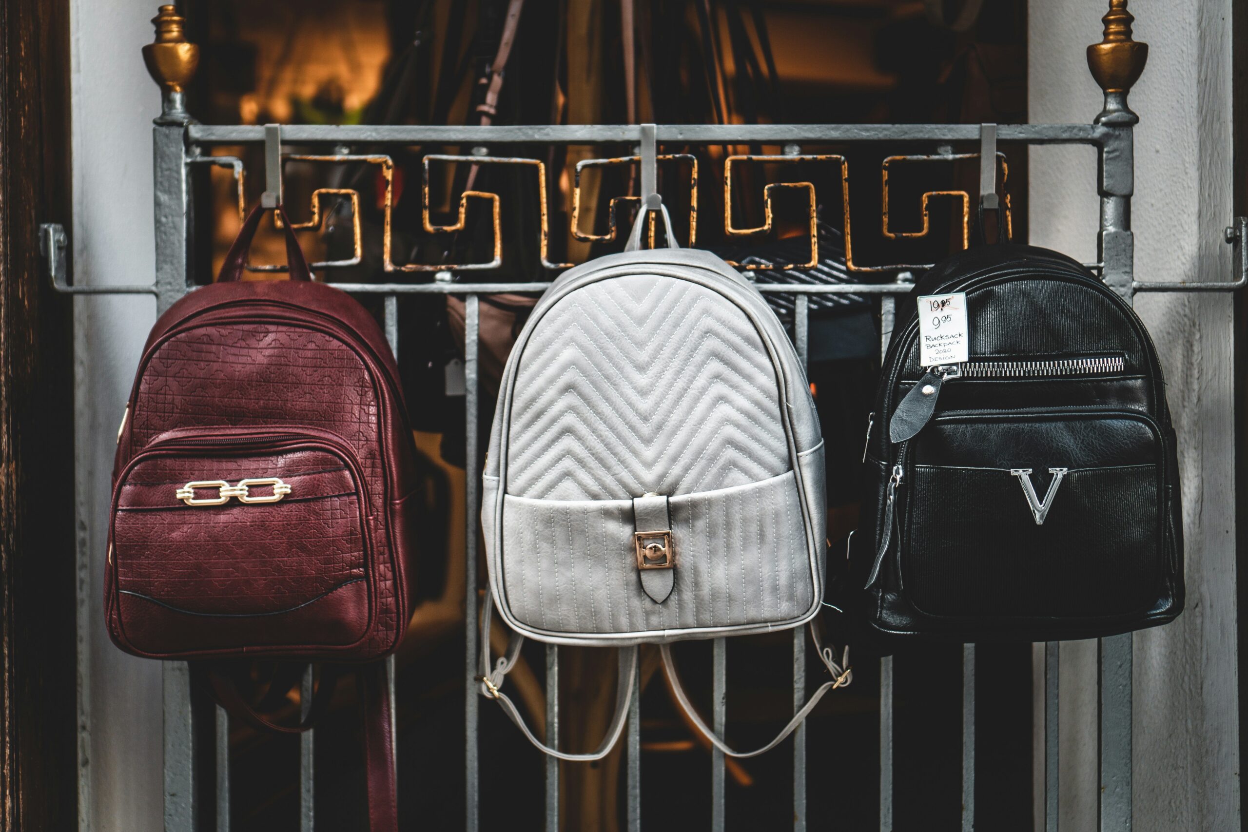 A side-by-side comparison showing heavy vs lightweight luggage weight difference
