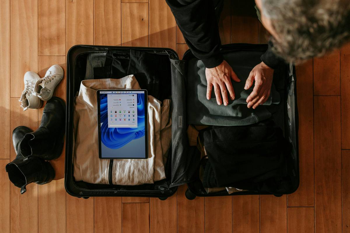 On-the-Go Vlogging Equipment: The Influencer's Ultimate Travel Companion