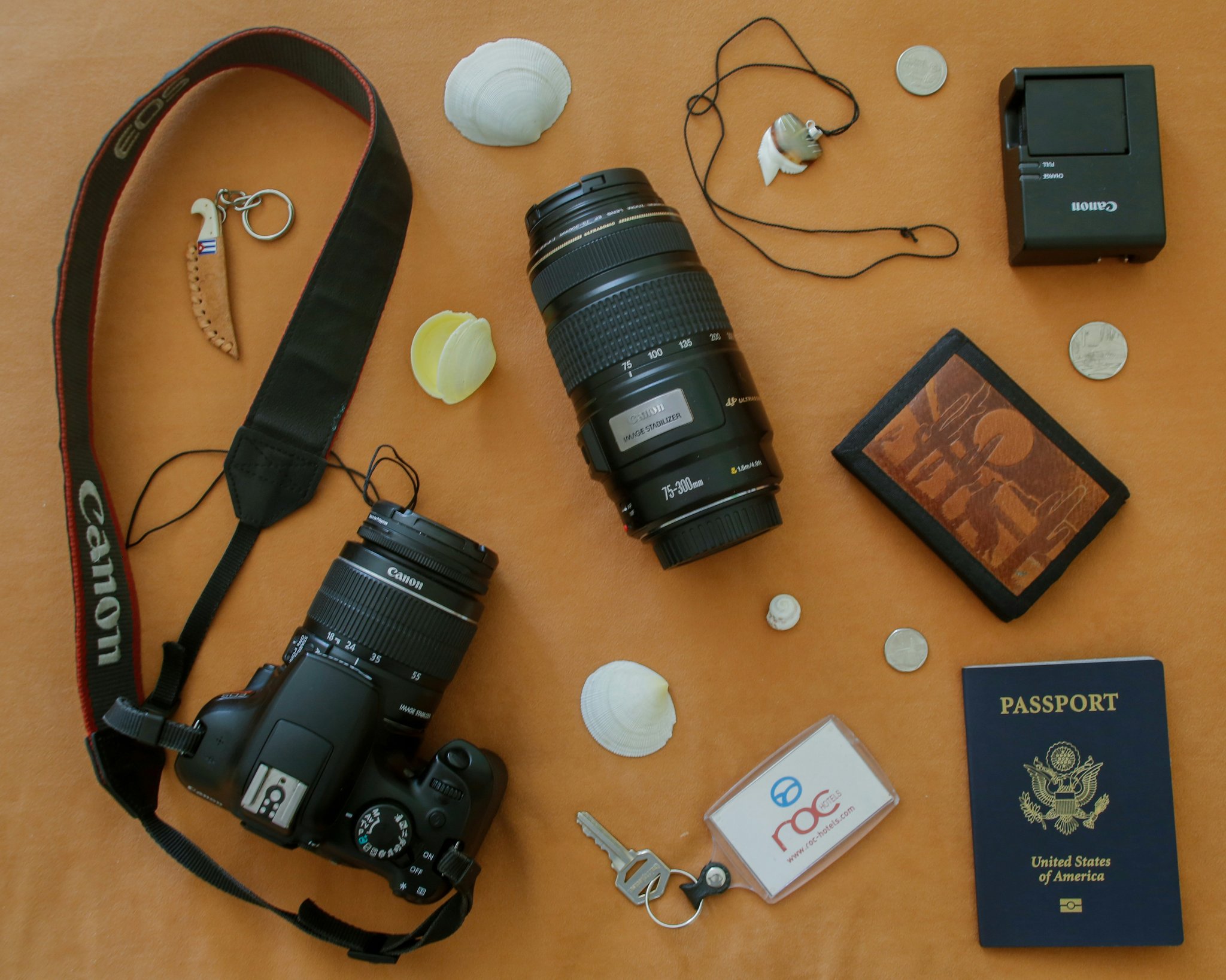 Illustration showing damaged camera gear due to improper packing.