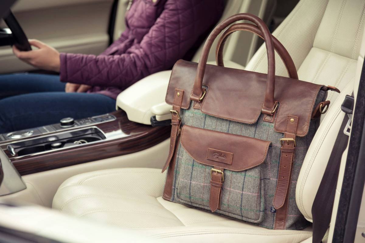 How to Dominate Your Instagram Story Luggage Feature: The Ultimate Guide for Influencers